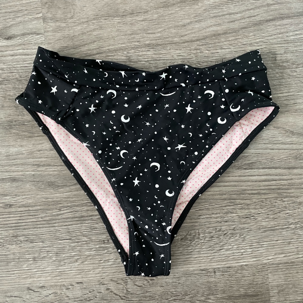 Mojobeebee handmade swimwear